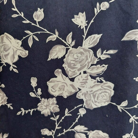 Floral Button Down Slim Fit Shirt - Picture 4 of 6